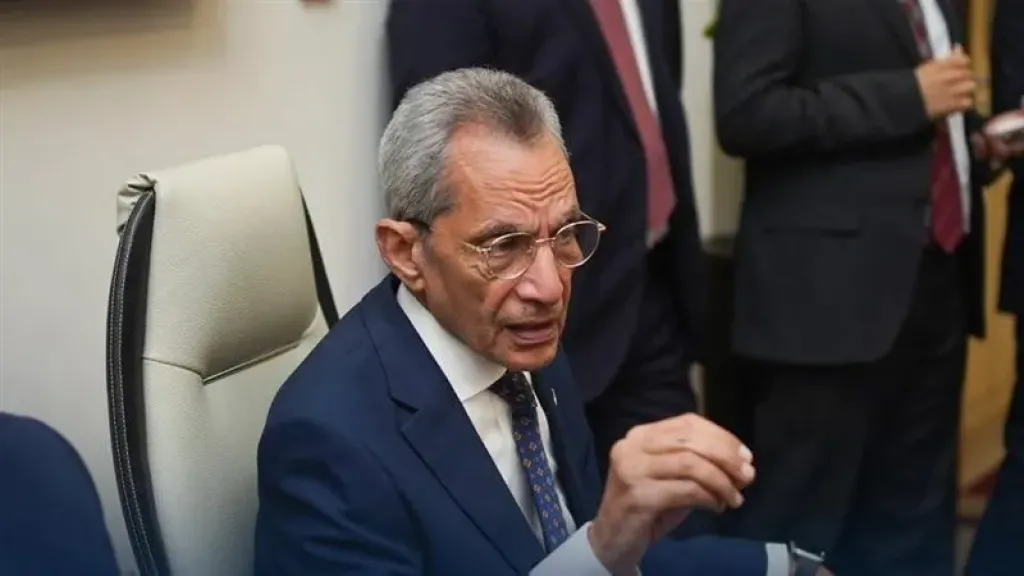 وزير شؤون المجالس النيابية يبعث ببرقية تهنئة للرئيس السيسي بمناسبة عيد الأضحى