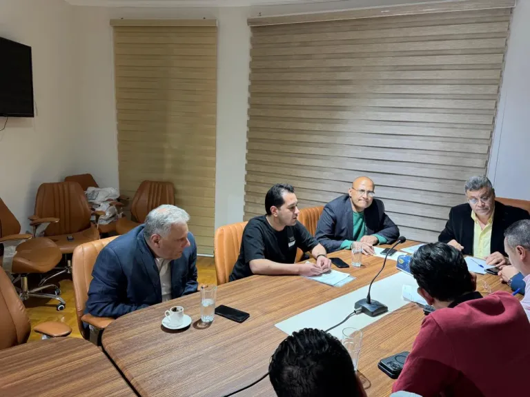 نقابة الإعلاميين تمنع رئيس تحرير «هنا القاهرة» شهرًا.. وأسبوعين لفريق الإعداد من ممارسة النشاط الإعلامي والإنذار لمقدّم البرنامج