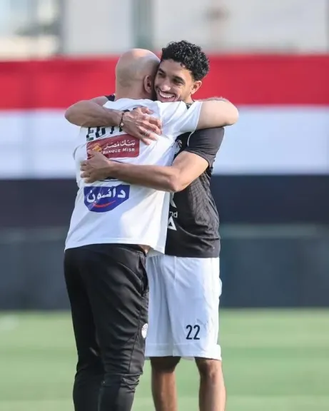 انضمام مرموش وحمزة عبد الكريم  ينضم  لمعسكر منتخب مصر