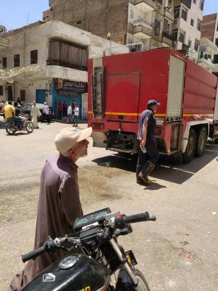 حريق داخل شقة في نجع حمادي بقنا.. والحماية المدنية تسيطر دون خسائر