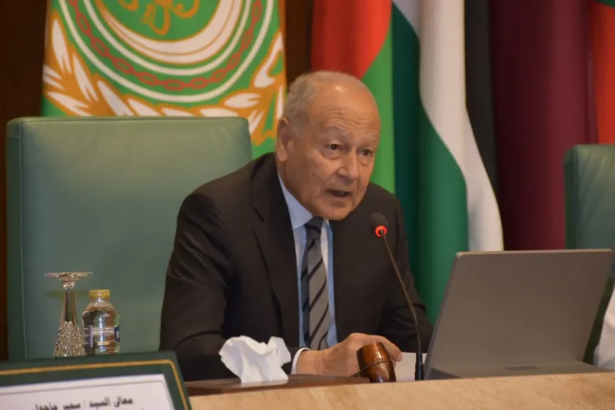 أبو الغيط يشيد بنجاح موسم الحج ويثمن المستوى الرفيع للسعودية في إدارة الحشود الضخمة وتطوير منظومة الخدمات اللوجستية والرقمية