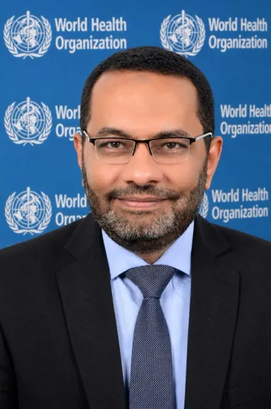 شعبة محرري الصحة بنقابة الصحفيين تهنئ الدكتور محمد حساني باختياره عضواً في مجموعة استشارية تابعة لمنظمة الصحة العالمية