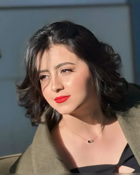 نور عمار