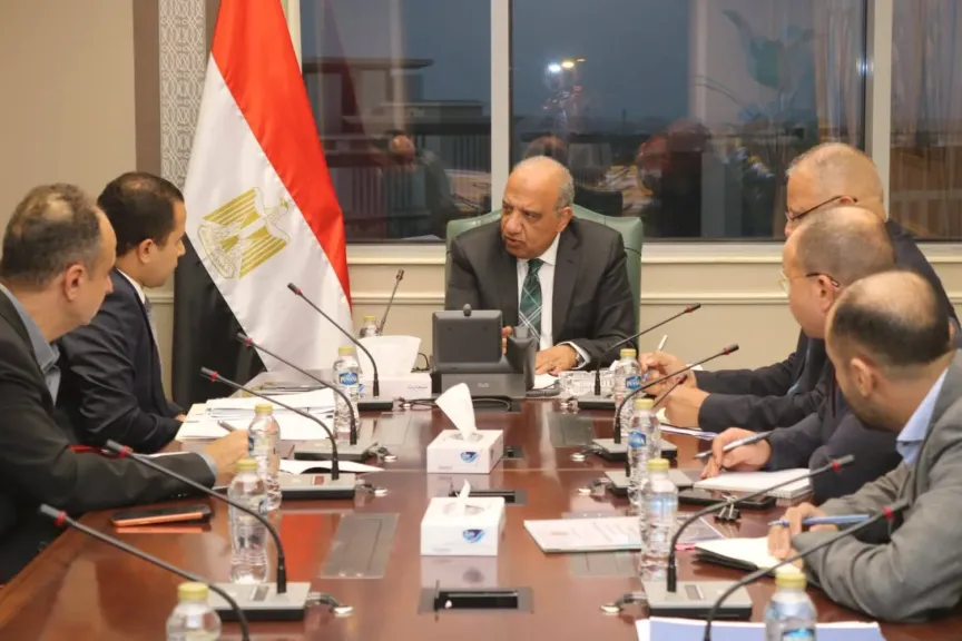 وزير الكهرباء: خطة زمنية للانتهاء من مشروعات الطاقات المتجددة والنظيفة والتوسع في أنظمة التخزين