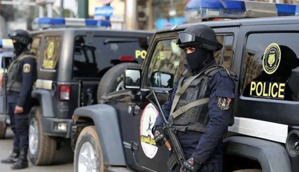 ضبط مخالفات مرورية وسائقين بدون تراخيص ومنادى سيارات غير مرخص في حملات أمنية متفرقة