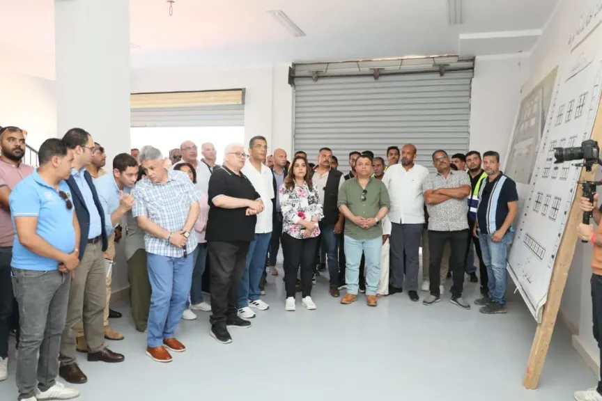 على مساحة 40 ألف متر.. متابعة تنفيذ مجمع خدمات سوق الجملة الجديد بالغردقة