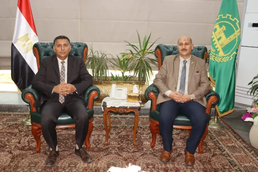 خلال لقاء موسع.. محافظ القليوبية ونقابة المحامين يتفقان على تعزيز التعاون لخدمة المواطنين