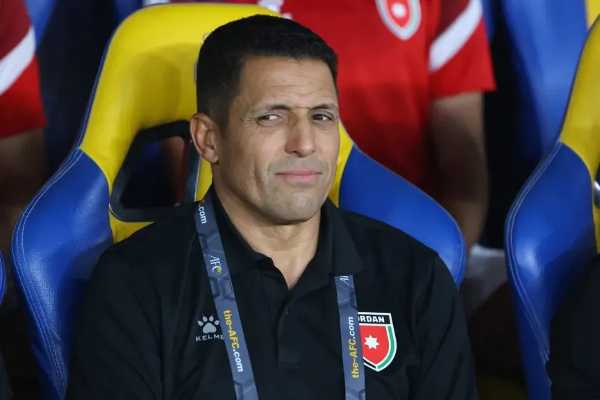 الأهلي يقترب من التعاقد مع حسين عموتة