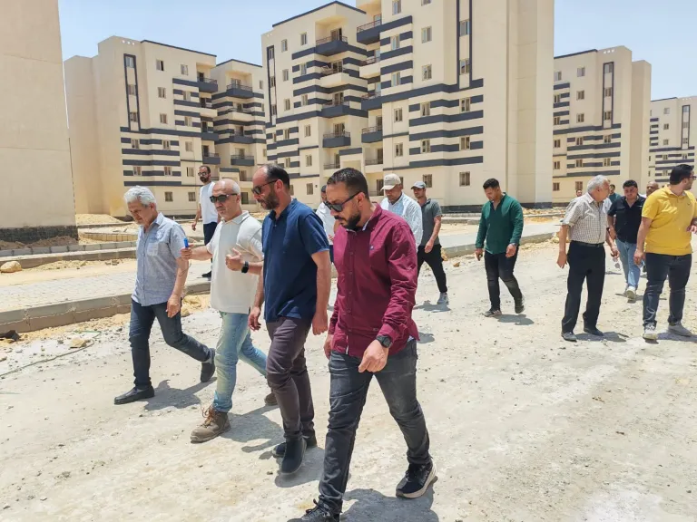 وزيرة الإسكان تتابع الموقف التنفيذي لعدد من المشروعات السكنية بمدن 6 أكتوبر والعبور الجديدة وحدائق أكتوبر