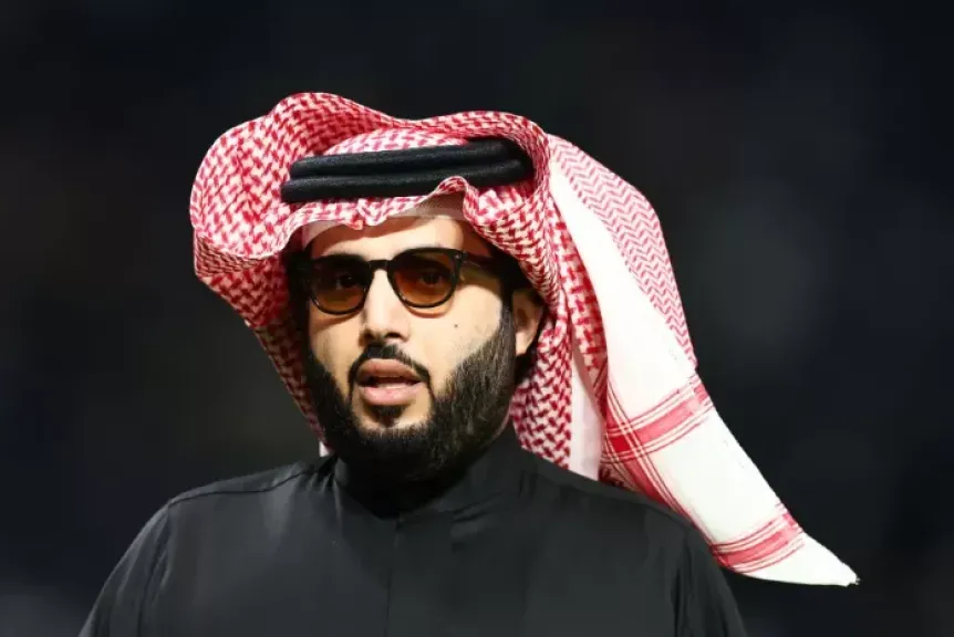 تركي آل الشيخ على موقف تواصله مع الخطيب بشأن بطولة الـ 10 ملايين دولار