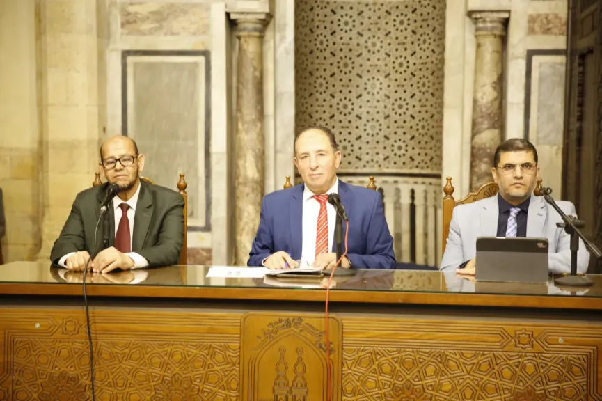نائب رئيس جامعة الأزهر: المغالاة في متطلبات الزواج والانفتاح غير المنضبط من أبرز تحديات الأسرة المعاصرة