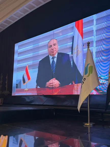 آلام الدورة بعد انتهائها قد تكون جرس إنذار.. استشاري نساء يكشف الفارق بين الألم الطبيعي وبطانة الرحم المهاجرة