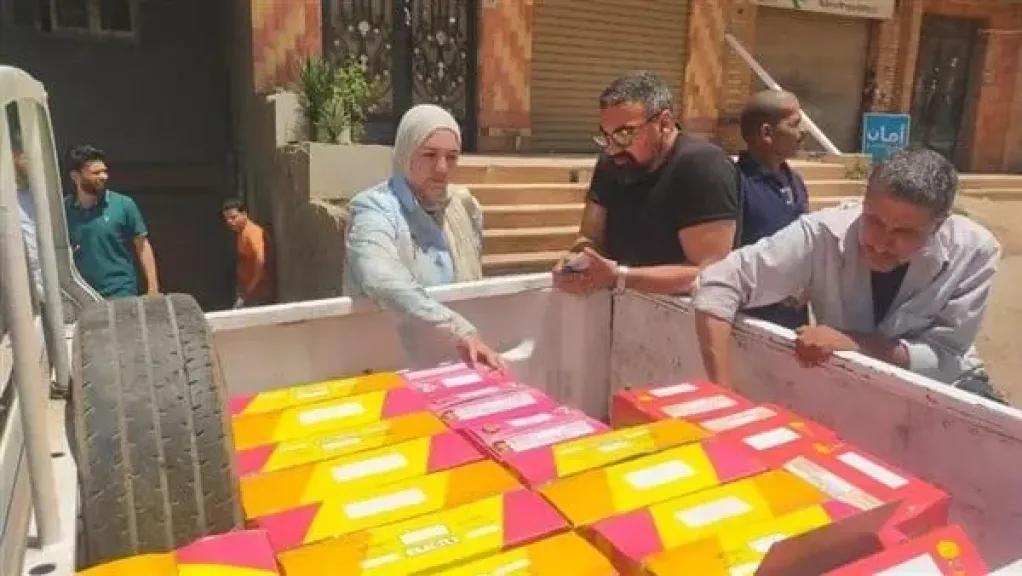 قبل وصولها للأطفال.. تموين القليوبية يضبط أكثر من 11 ألف قطعة حلوى مجهولة المصدر