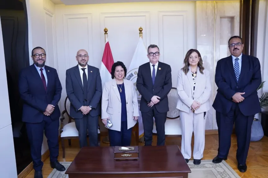 وزير التخطيط: الاستثمار في العنصر البشري ركيزة أساسية لرفع كفاءة الأداء الحكومي