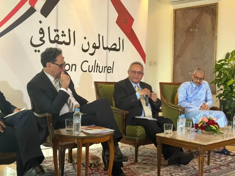 بمشاركة مدير مكتبة الإسكندرية : السفارة المصرية بالرباط تستضيف صالونًا ثقافيًا حول تأثير الرقمنة على تكوين المجتمعات العربية