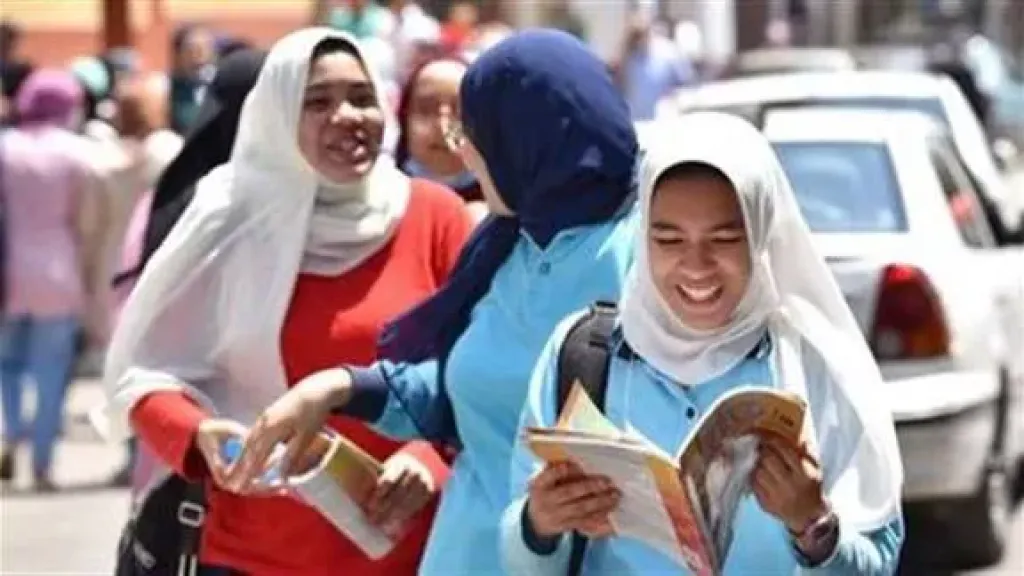 «طبطبوا عليهم».. رسالة مؤثرة من «أمهات مصر» لأسر طلاب الثانوية العامة قبل انطلاق الامتحانات