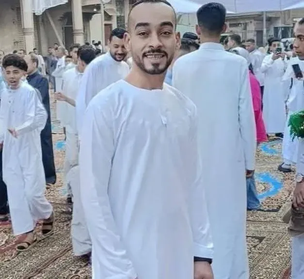 رحلة إنتهت بالموت.. ميكروباص يحصد حياة شاب ويصيب آخر بشبين القناطر