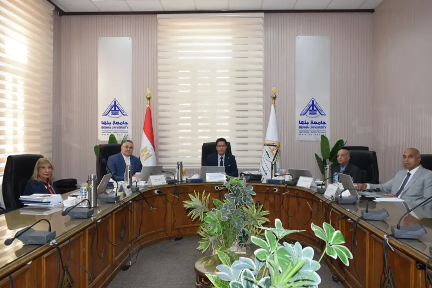 جامعة بنها تحسم سباق عمادة الطب البيطري.. لجان الإختيار تستعرض خطط التطوير