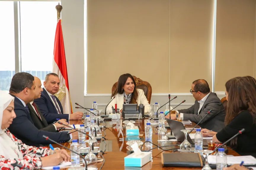 «الكازار» تعرض مشروع أوت ليت تجاري بشرق القاهرة