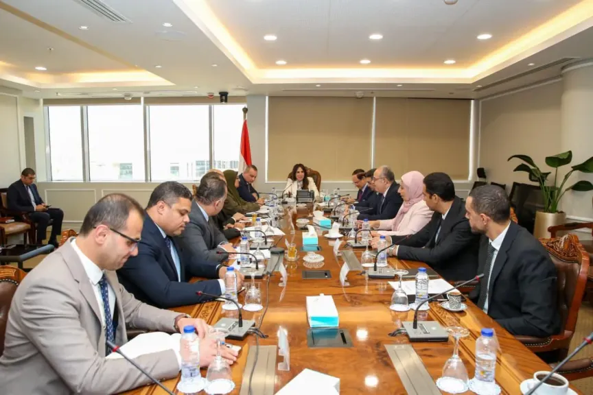 وزيرة الإسكان تتابع آخر مستجدات مشروع قانون الاتحاد المصري للمطورين العقاريين