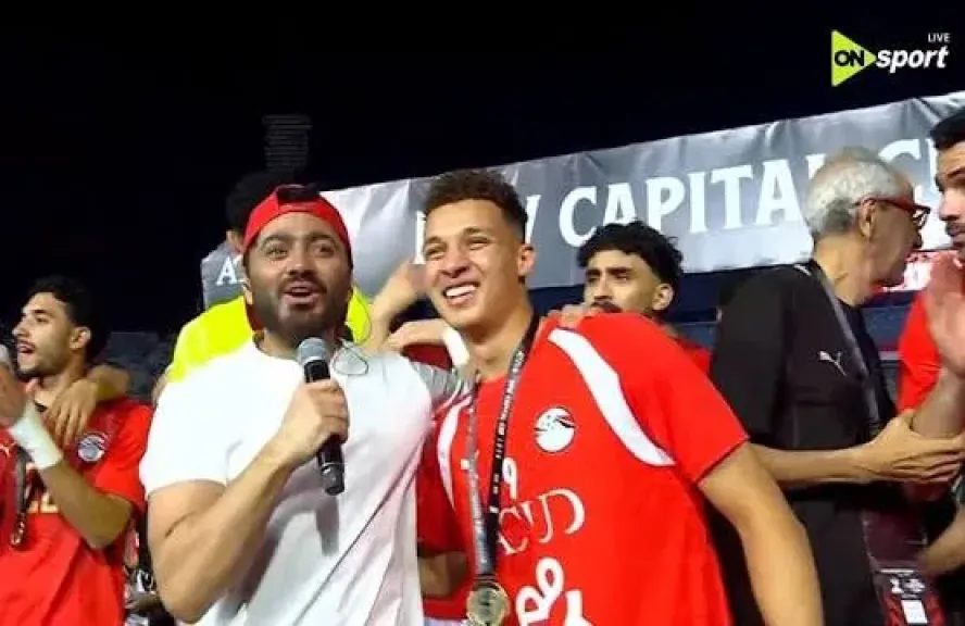 فكرني بأيام قبل أعتزال الملاعب.. تامر حسنى يهنىء المنتخب المصري بذكرياته الكرويه