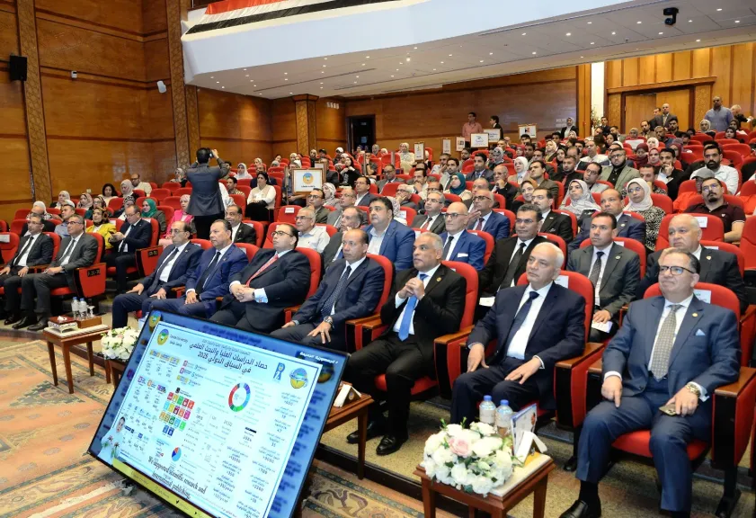رئيس جامعة كفر الشيخ يشهد فعاليات الاحتفال بختام أنشطة تحالف إقليم الدلتا للعام الجامعى الحالي