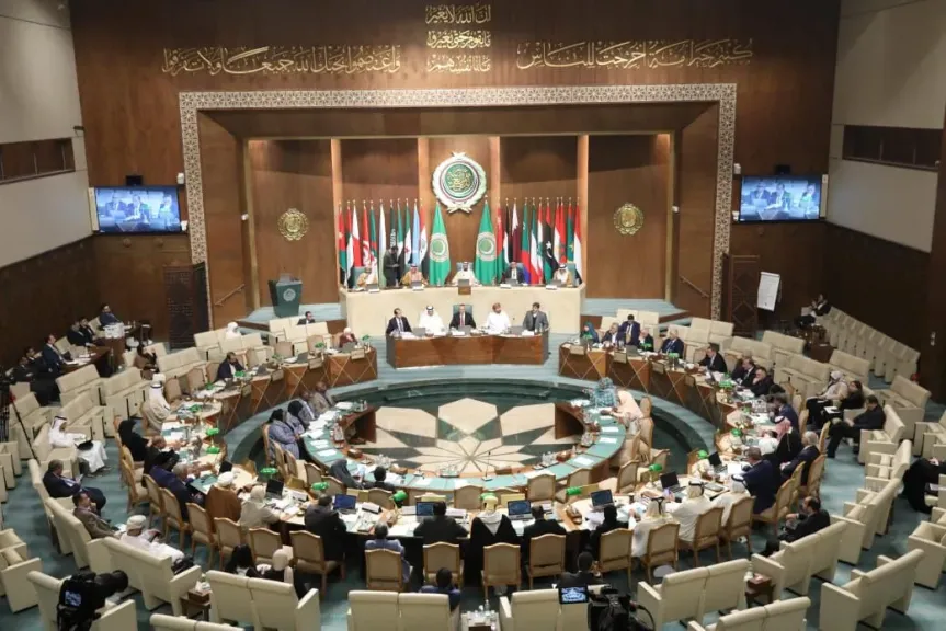 وفد الجامعة العربية والدول المضيفة للاجئين الفلسطينيين يبحثون مع مسؤول ب  (الأونروا) التحديات التي تواجه الوكالة