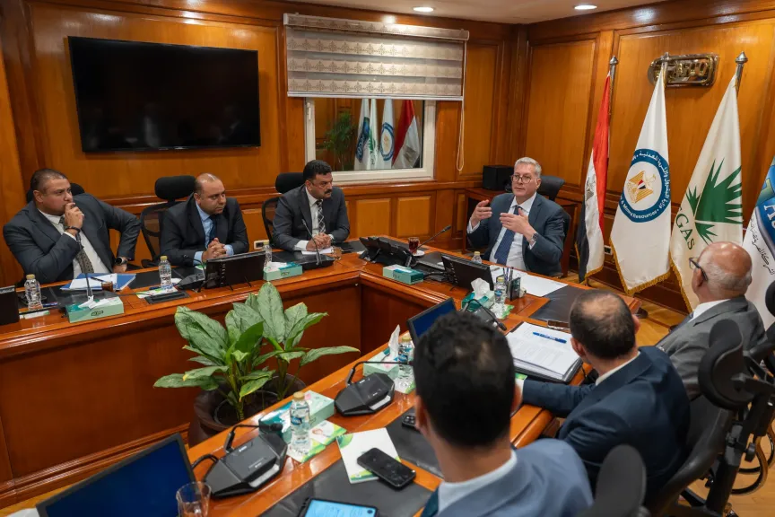 وزير البترول يتابع التوسع في طرح الفرص التعدينية بنظام القطاعات المفتوحة لتسريع الاستثمارات وجذب الشركات العالمية