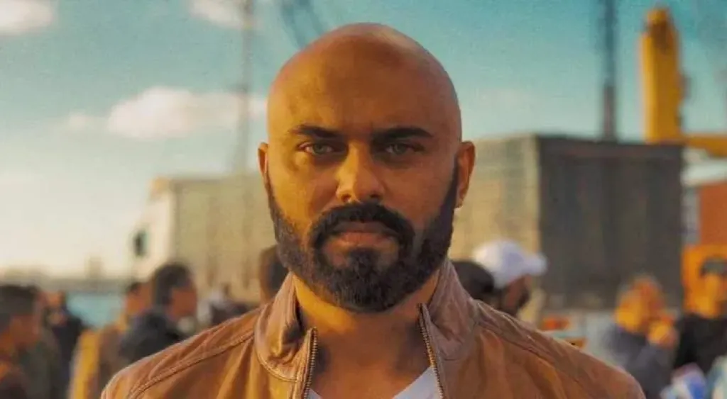 طالب مليون جنيه تعويض.. تأجيل دعوى تعويض ضد أحمد صلاح حسني بسبب حادث سيارة التجمع لـ26 سبتمبر