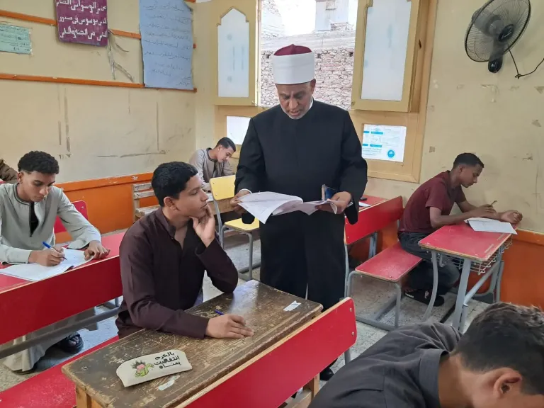 الغرفة المركزية لامتحانات الثانوية الأزهرية: أسئلة مادة الكيمياء متوازنة من حيث درجة الصعوبة والسهولة وملائمة لقدرات الطلاب