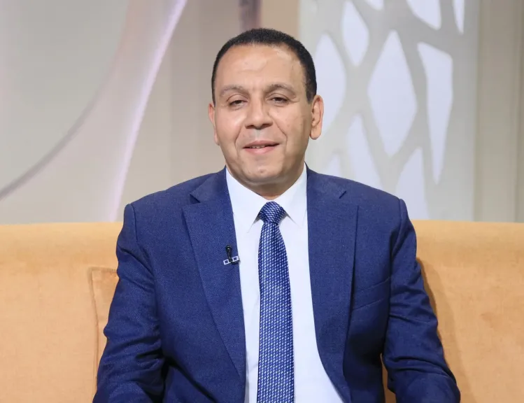 خبير تربوي يحذر من أخطاء تدمر نفسية الطلاب بعد الامتحان