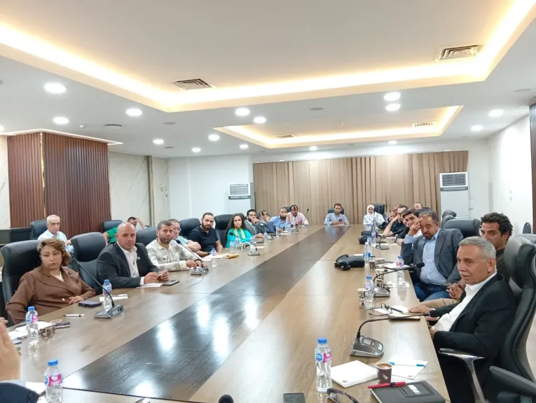 سوق ورق الدشت تحت الضغط.. صناعة الكرتون تطالب بتنظيم التداول وإنقاذ منظومة إعادة التدوير