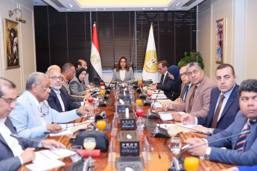 تيسير إجراءات إصدار الموافقات والتراخيص لقطاع التبريد للحفاظ على طبقة الأوزون