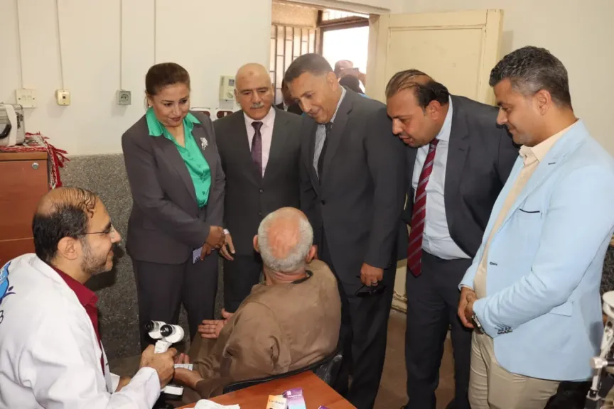 ”محافظ القليوبية” يفاجئ القافلة الطبية المجانية بكفر شكر.. ومتابعة ميدانية للخدمات العلاجية