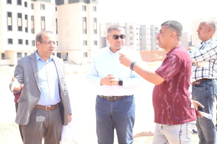 الإسكان تطلق التيار الكهربائي بمشروع «الإسكان الأخضر» في حدائق العاشر من رمضان