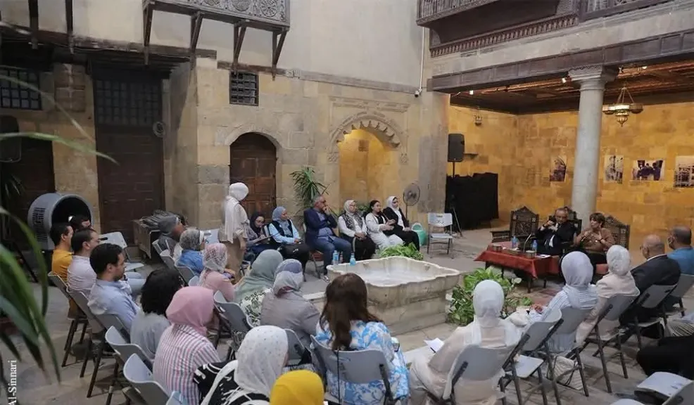 مناقشة كتاب ”السلطة والفرد” في منتدى القراءة ببيت السناري