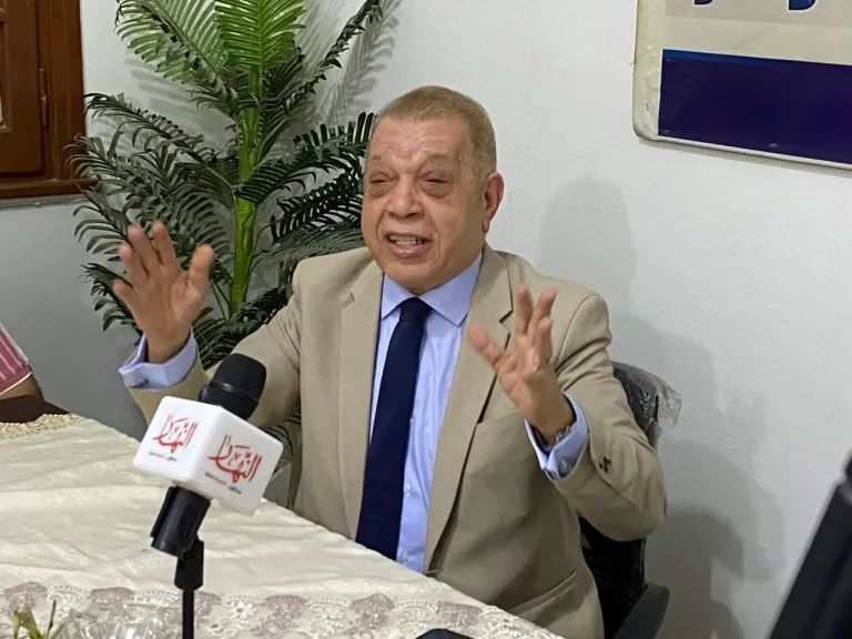 النائب أسامة شرشر يكرم عددا من الصحفيين المتميزين بجريدة النهار.. ويوجه رسالة للعميد حسام حسن