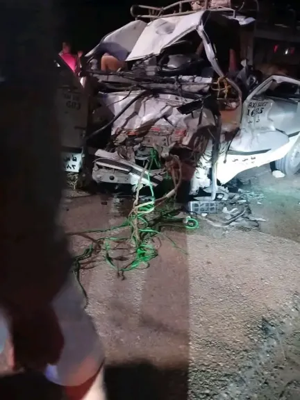مصـ..ـرع شخصين وإصابة 14 في تصـ..ـادم ميكروباص وشاحنة بطريق شرم الشيخ
