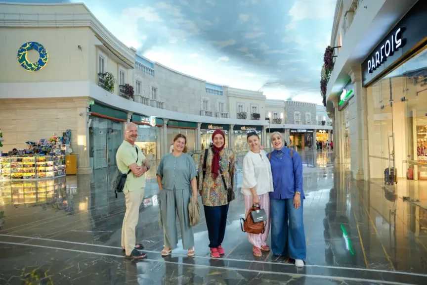 وفد إسباني يزور مدينة العلمين الجديدة لإدراجها ضمن البرامج السياحية بالسوق الإسباني