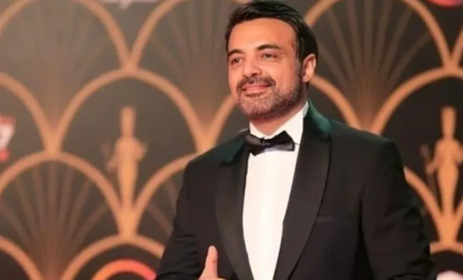 مسلسل «ذا سيمبسون» تنبأ بتعادل مصر وإيران؟.. عمرو محمود ياسين يكشف الحقيقة