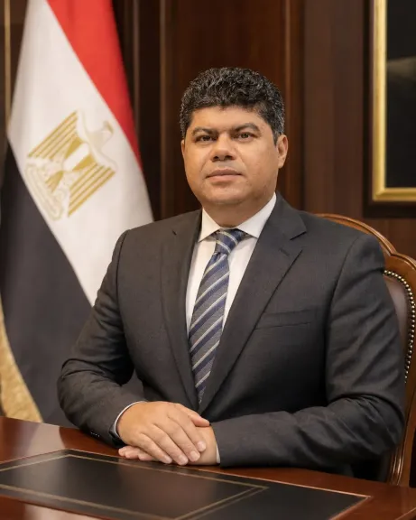 دعمًا لملفات الاستدامة.. منال عوض تُصدر قرارًا بتعيين الدكتور صابر عثمان مساعدًا للوزير