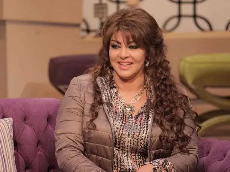 تأييد حبس سماح السعيد شهراً مع الشغل وتغريمها 20 ألف جنيه في قضية سب وقذف هالة صدقي