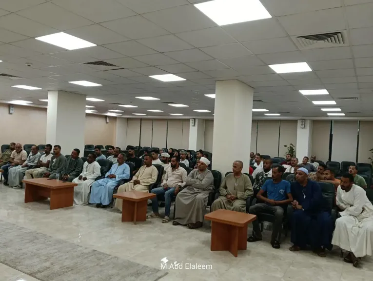 العبور تخصص سوقًا حضاريًا للباعة استعدادًا لتطبيق المنظومة الأمنية الجديدة