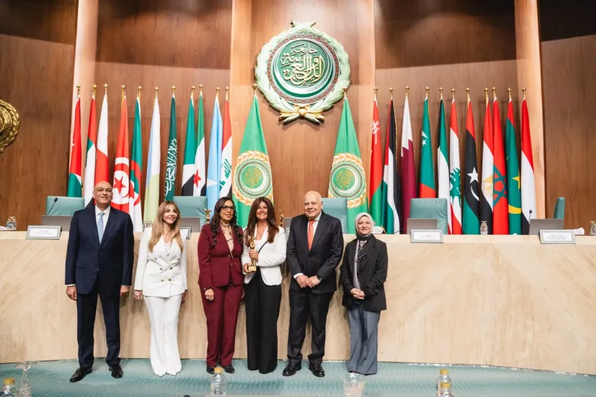 تقديراً لجهودها في للإستدامة... المجلس العربي يكرّم مها ناجي من أورنچ مصر بجائزة المرأة العربية للمسؤولية المجتمعية 2026