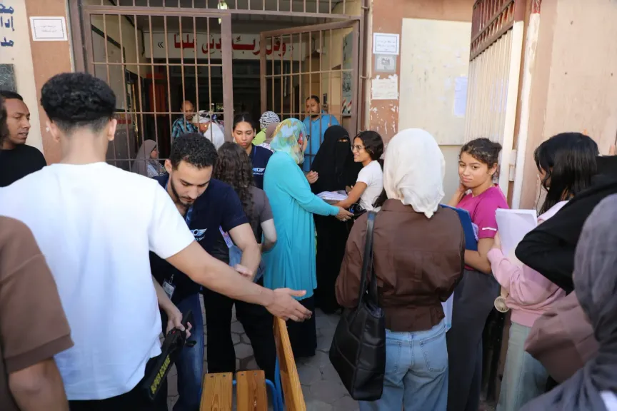 سماعات غش ومجموعات سرية.. الداخلية تكشف تفاصيل عصابة الثانوية