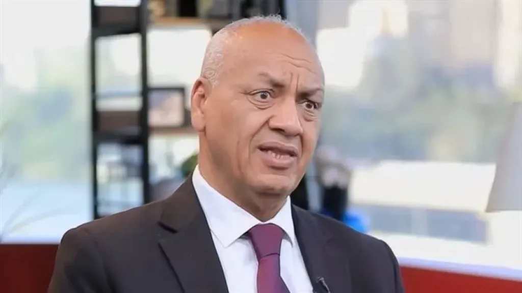 مصطفى بكري: منذ كان قائدًا للقوات المسلحة.. السيسي تبنى نهج السلام وحماية الأمن القومي