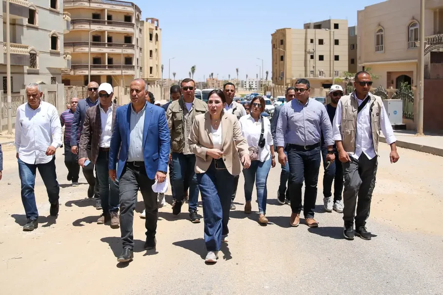 وزيرة الإسكان تتفقد مشروع سكن العاملين المنتقلين إلى العاصمة الجديدة بمدينة بدر