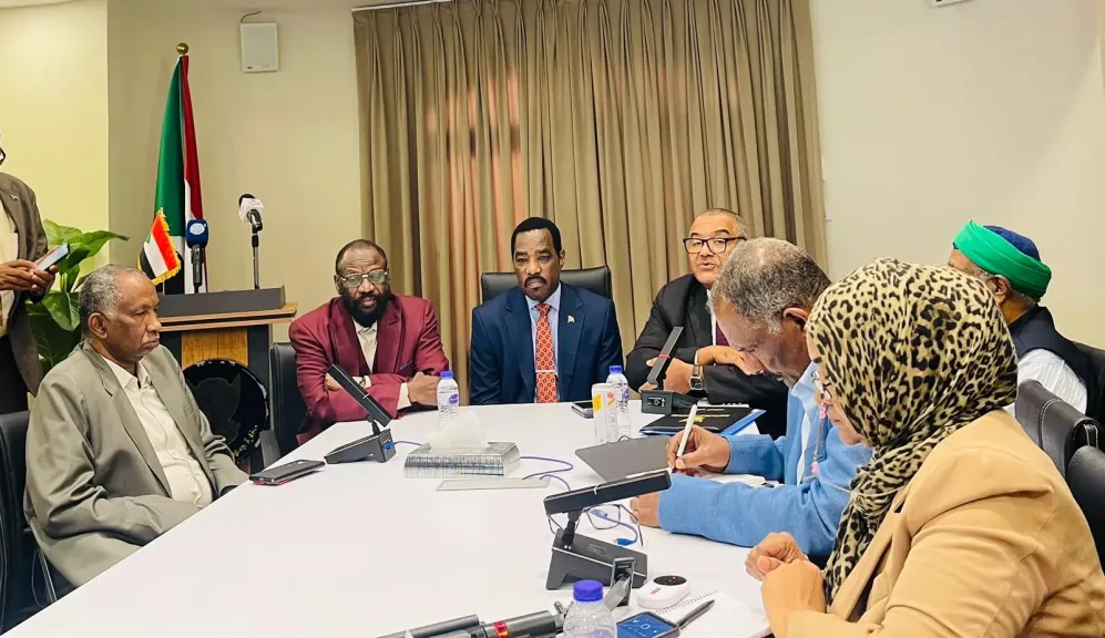 المهندس وداعة: نقل 33 ألف سوداني عبر العودة الطوعية.. و84 ألف عالق بشرق ليبيا ينتظرون الإجلاء