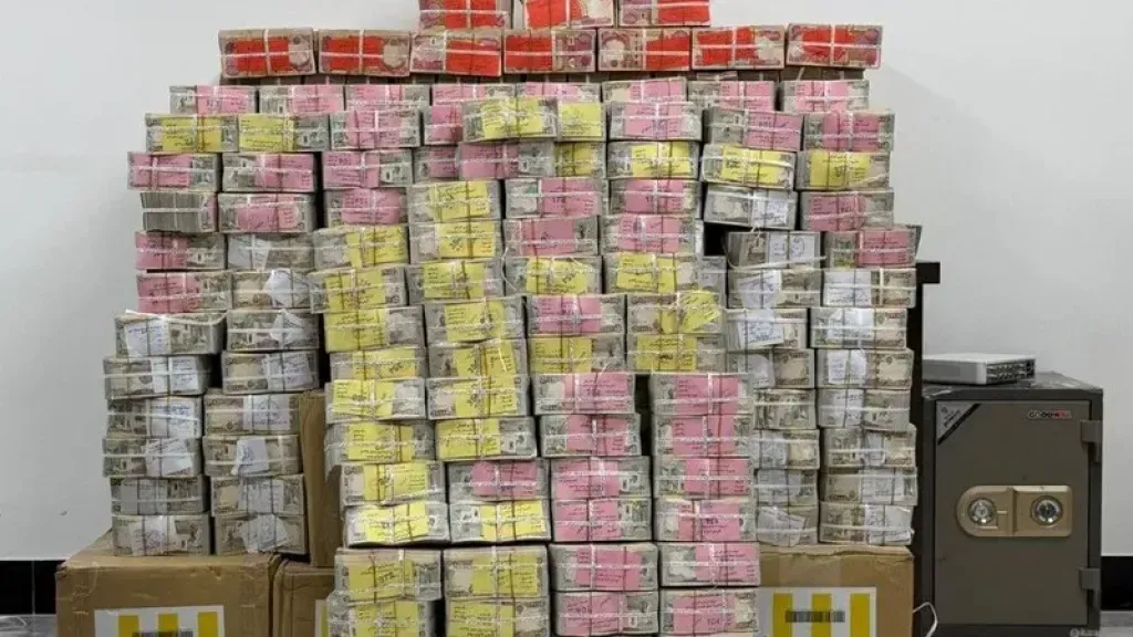 الحملة على الفساد تستمروالقضاء العراقي يصل إلى مليارات الدينارات العراقية