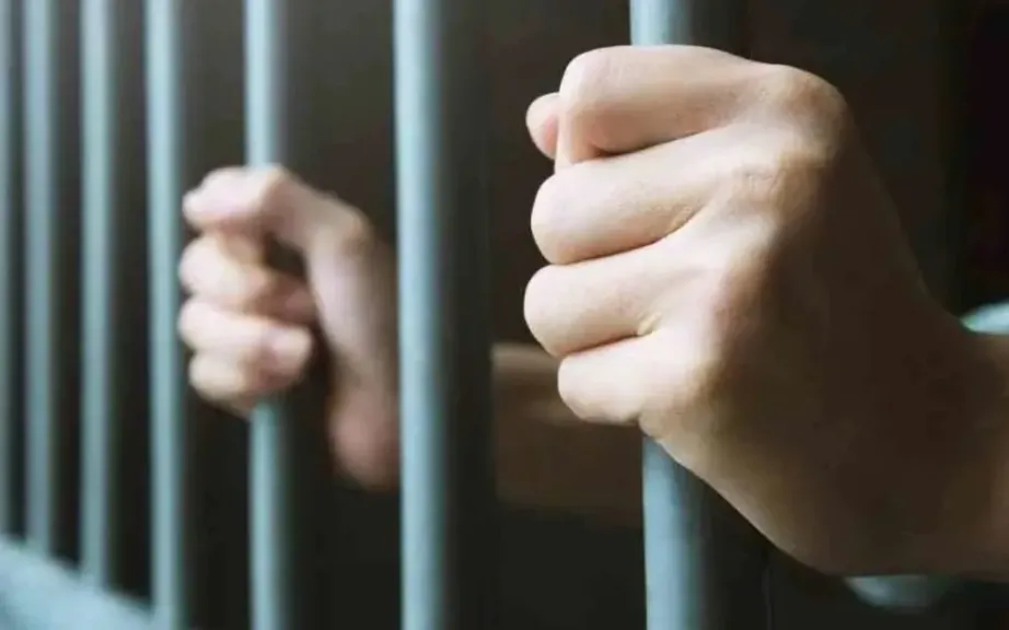 الجنح تبرئ نجل يحيى الصعيدي من تهمة استعراض القوة